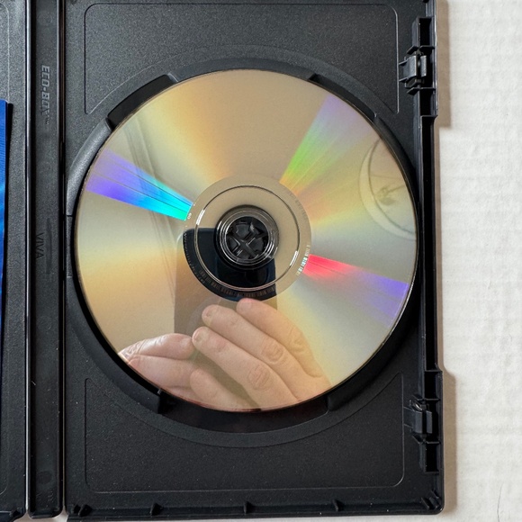 DVD "the Help" starring Viola Davis. Great Used Condition. - Picture 5 of 5